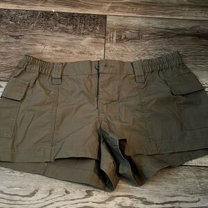 low waisted pacsun shorts. brand new very good condition never worn